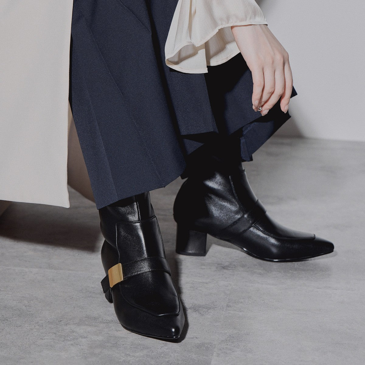 【SALE】メタルパーツポインテッドトゥブーツ/544409