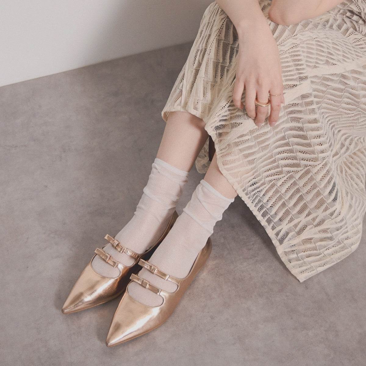 【SALE】ダブルリボンポインテッドトゥパンプス/554107