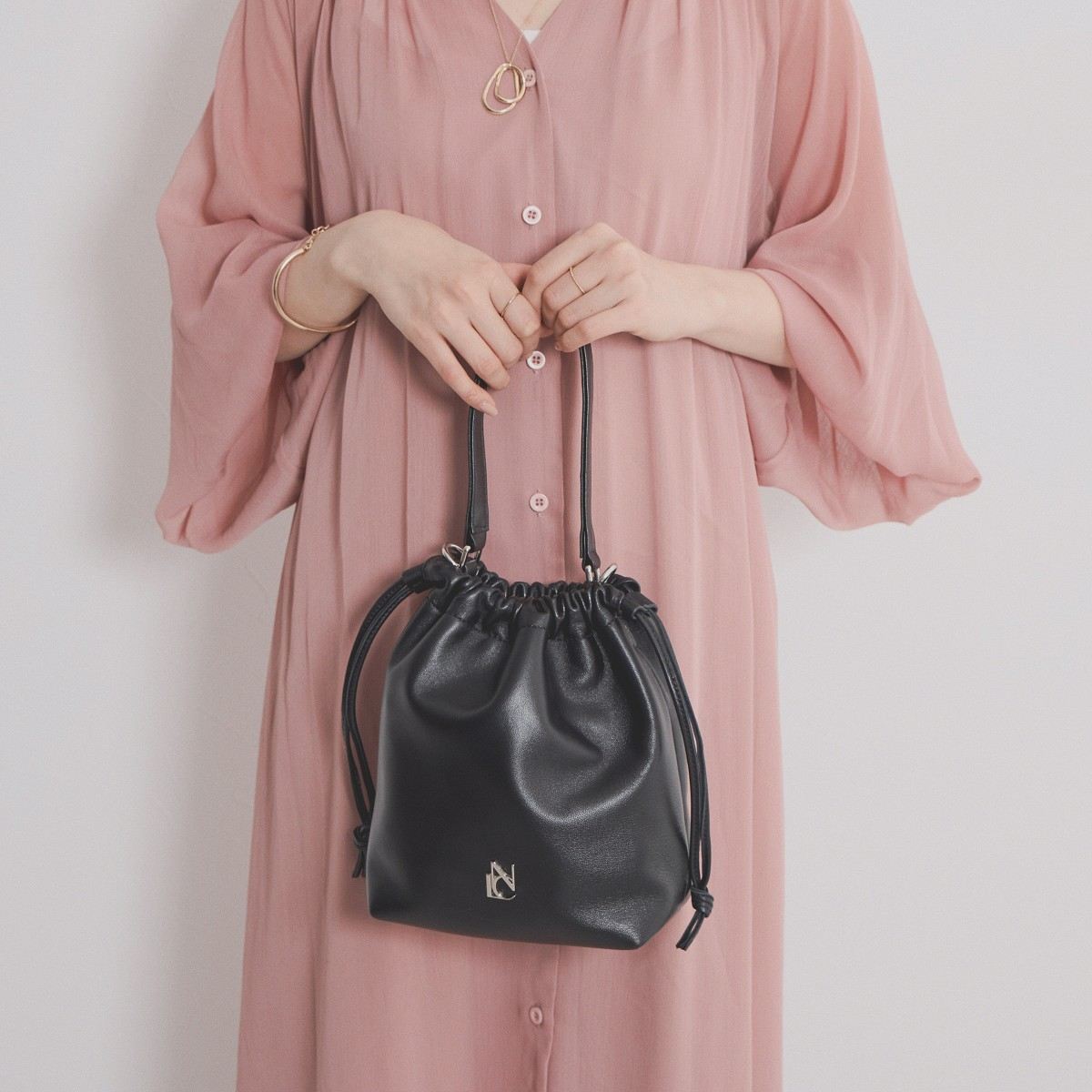 【SALE】巾着ショルダーバッグ/554182