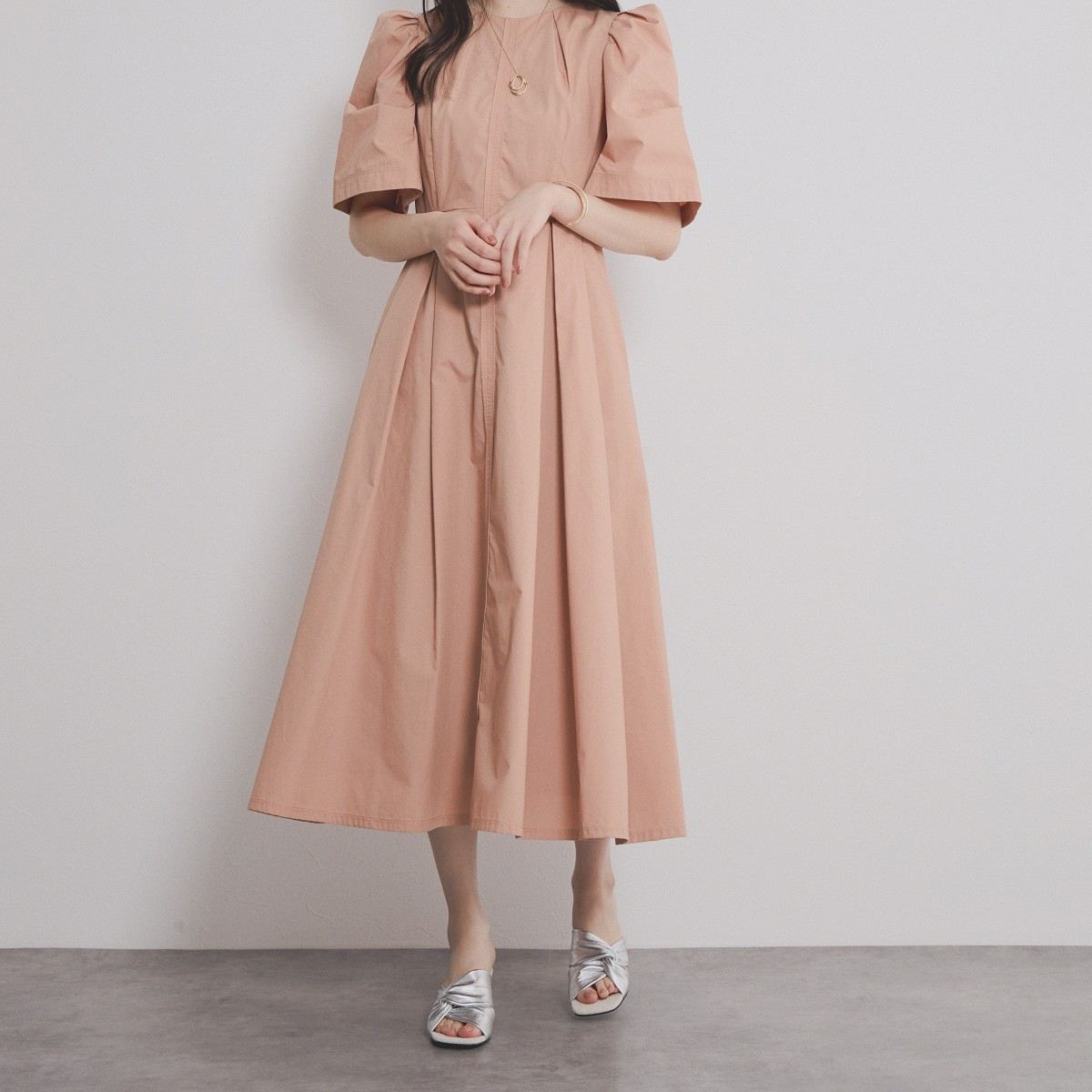 【SALE】パデットクロス変形ヒールサンダル/554202