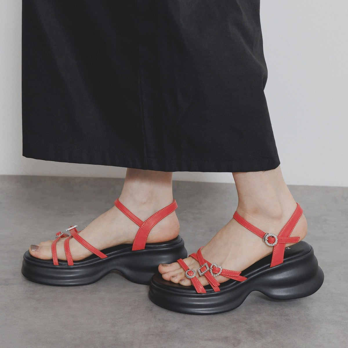 【SALE】ビジュークロスストラップサンダル/554212