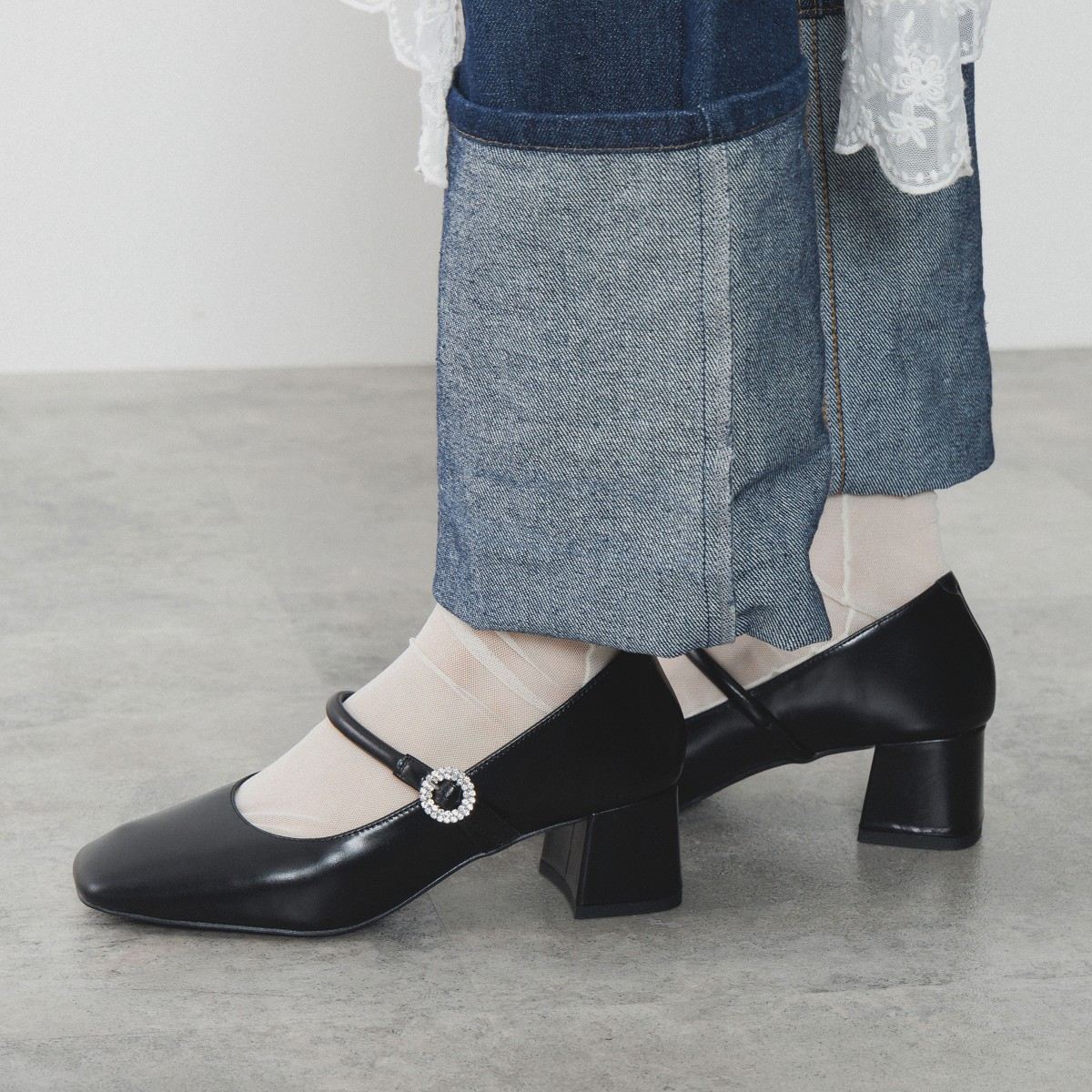 【25AW】スクエアトゥメリージェーンパンプス/554304