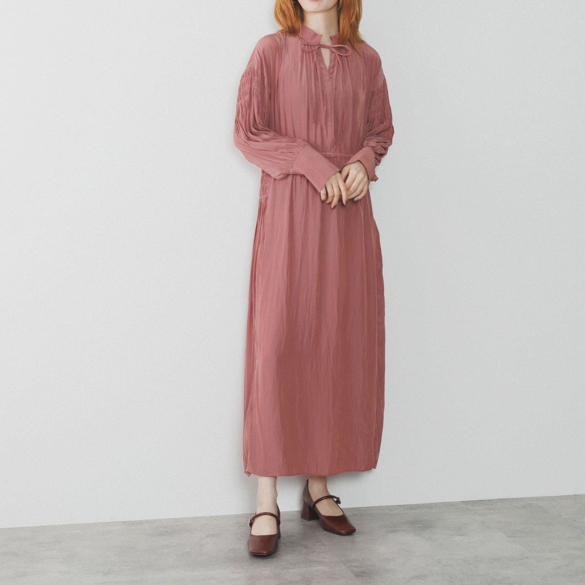 【25AW】スクエアトゥメリージェーンパンプス/554304