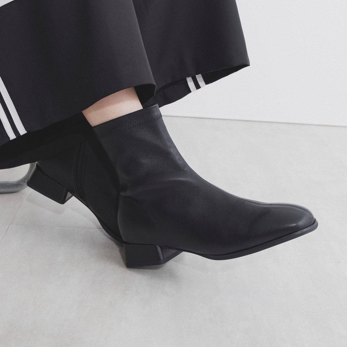 【SALE】変形ヒールストレッチブーツ/554404