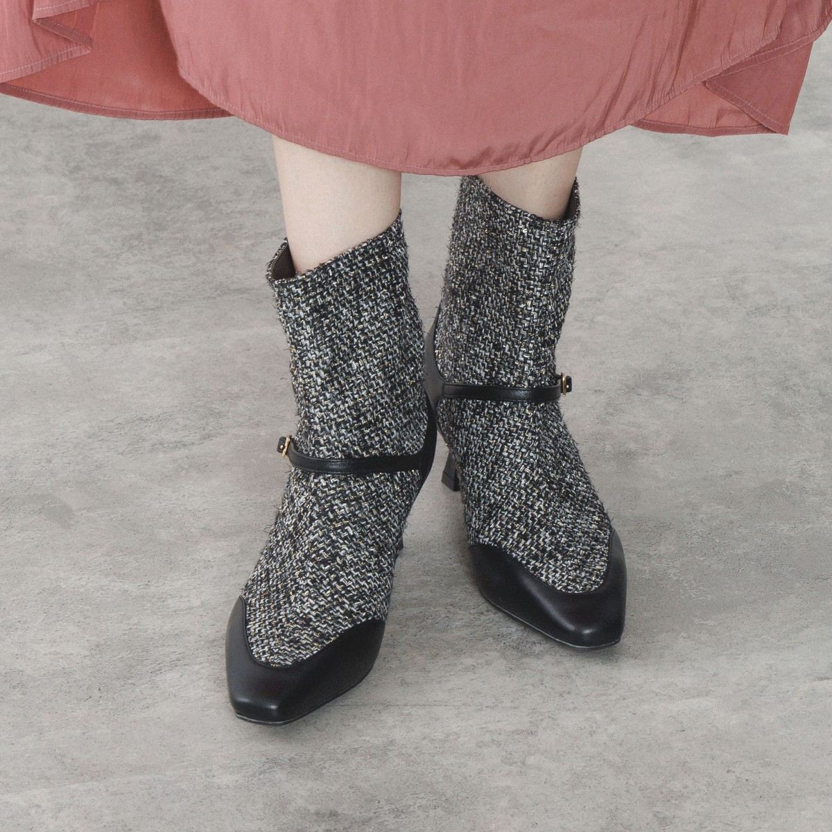 【25AW】ベルトデザインブーツ/554409