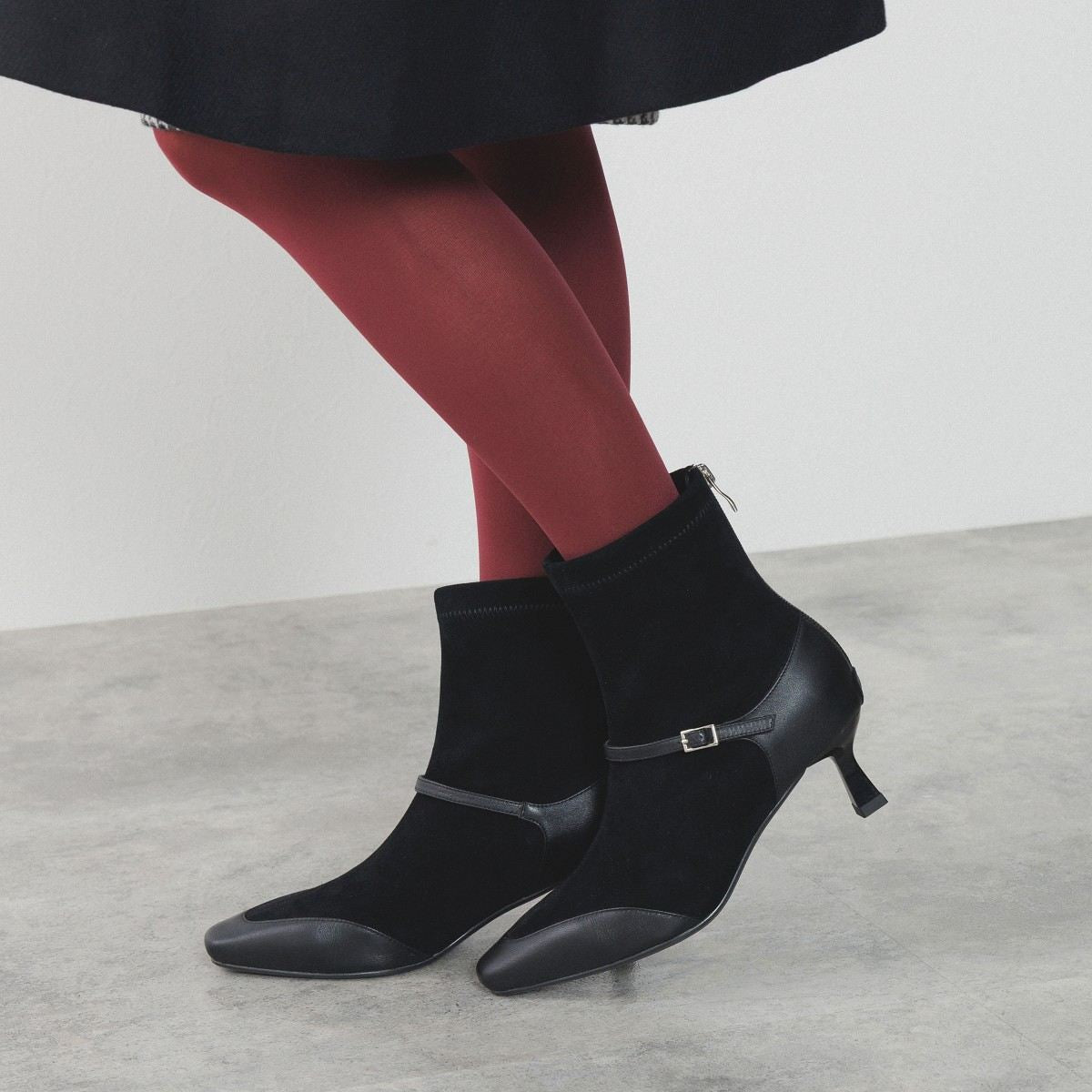【25AW】ベルトデザインブーツ/554409