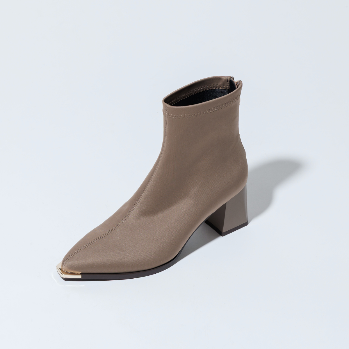 25AW】メタルアクセントチャンキーヒールブーツ/554410