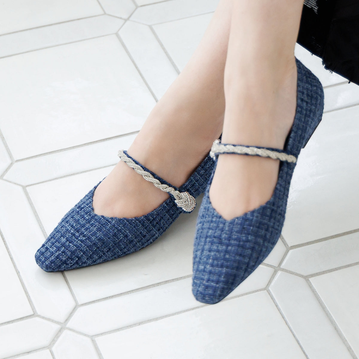 【26SS】ビジューストラップツィードパンプス/564106