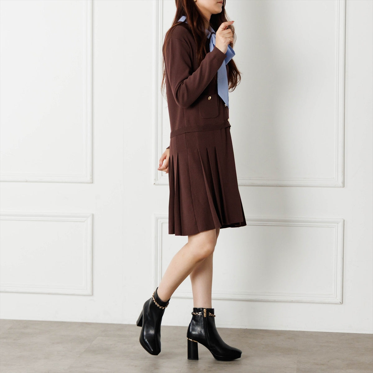《予約/11月上旬入荷予定》【26AW】チェーンモチーフプラットフォームヒールブーツ/564404