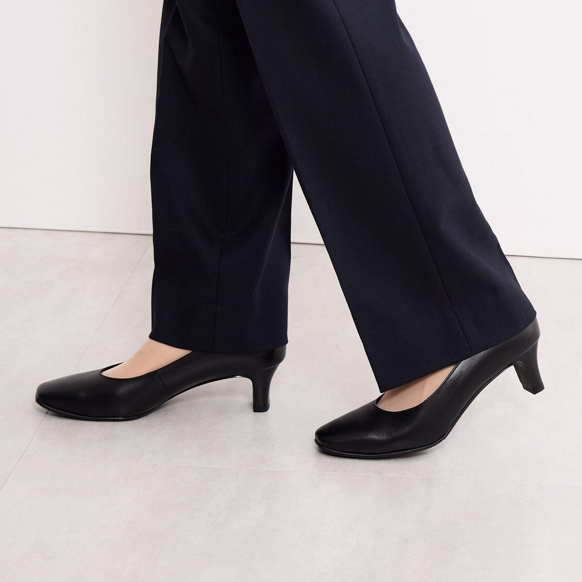 5㎝ヒールブラックパンプス/600003