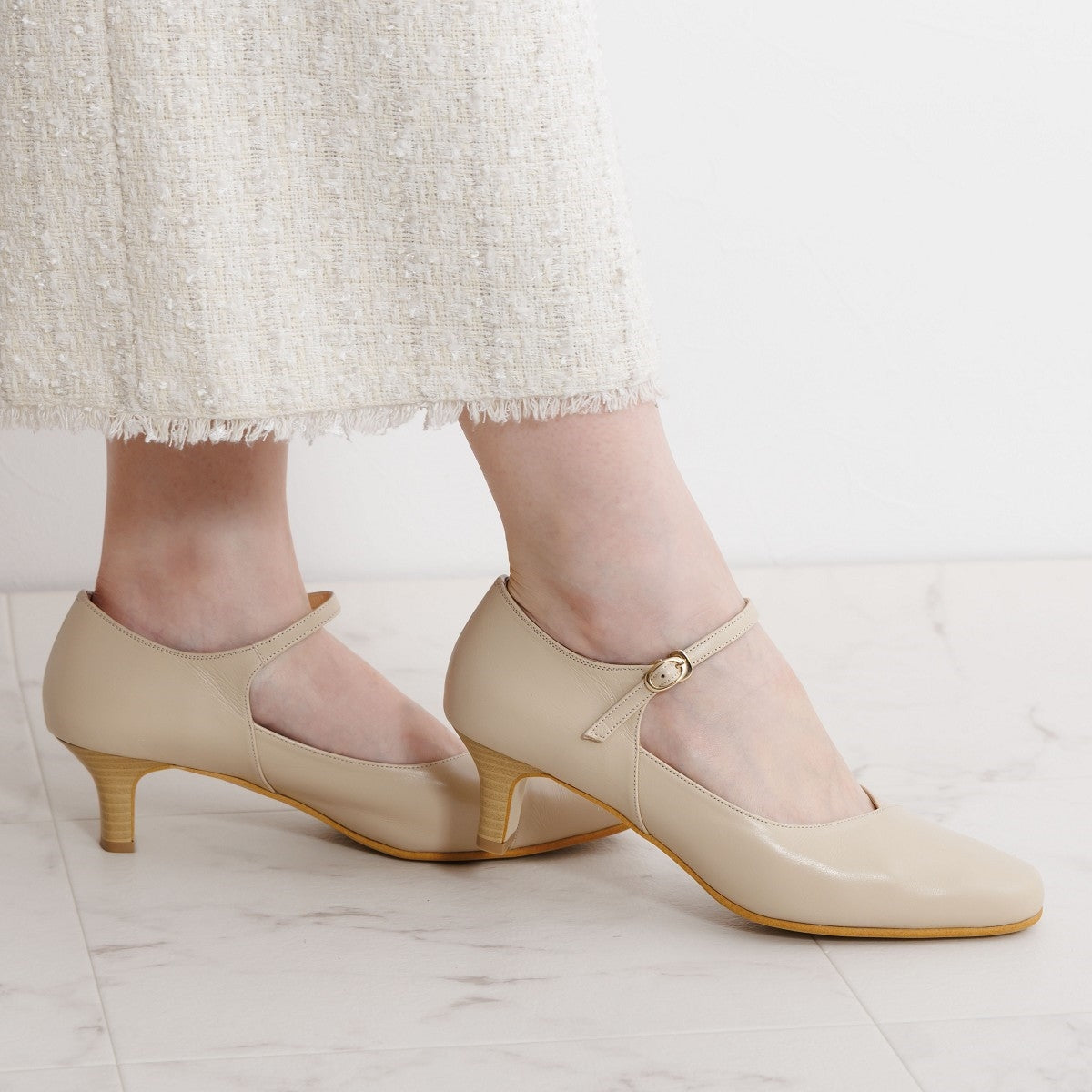 【快適ウォークパンプス】5㎝ヒールストラップパンプス/605002