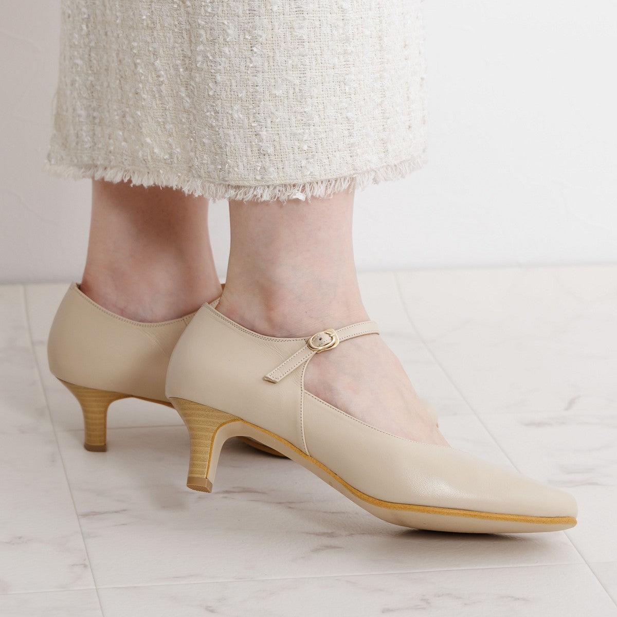 【快適ウォークパンプス】5㎝ヒールストラップパンプス/605002