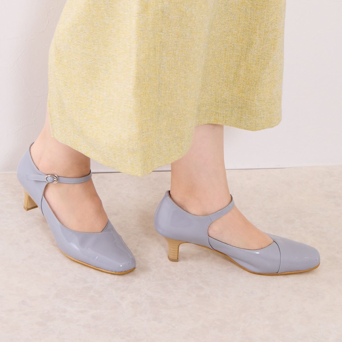 【快適ウォークパンプス】5㎝ヒールストラップパンプス/605002