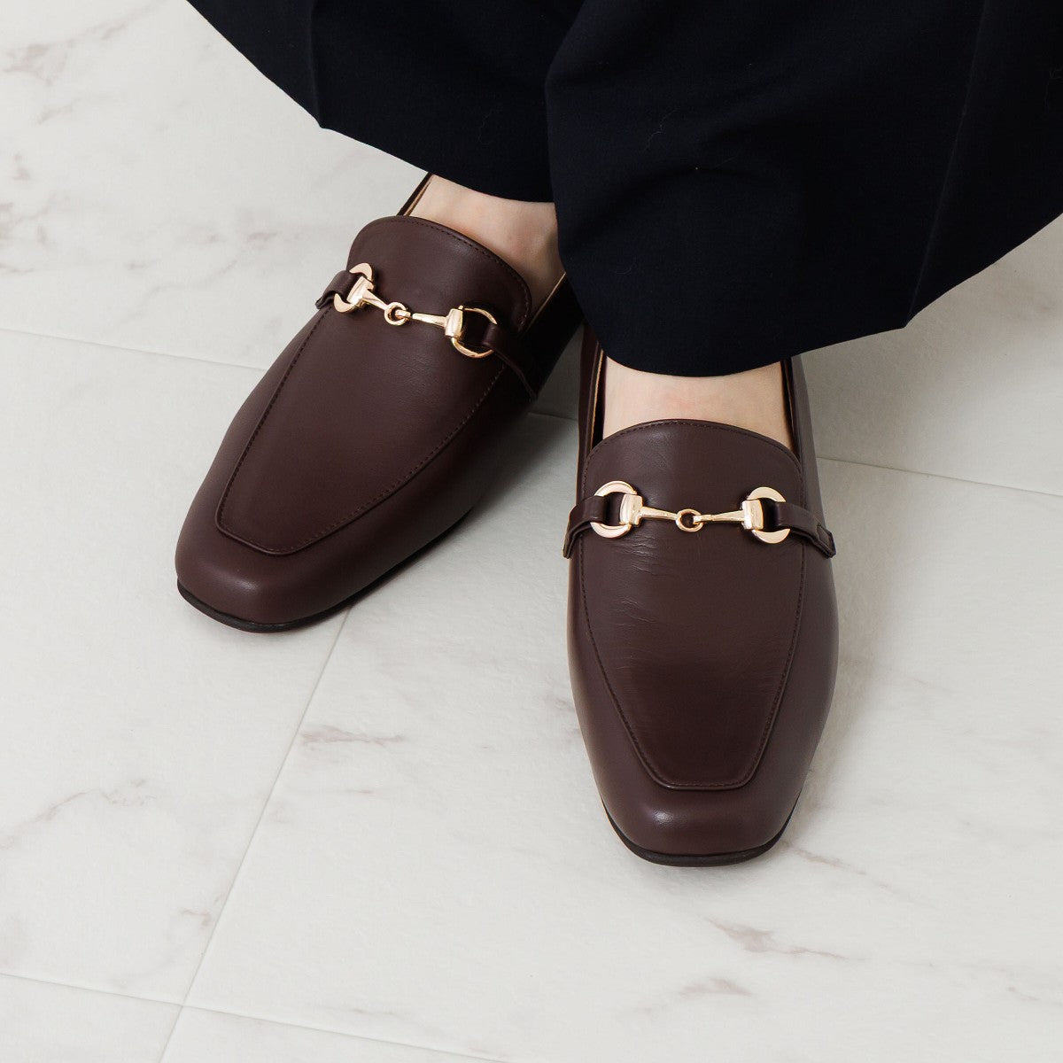 《一部予約/10月上旬頃入荷予定》【25AW】【快適ウォークパンプス】ビットデザインヒールローファー/605003