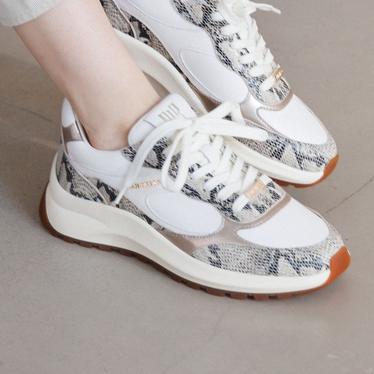 【25AW】コンビデザインスニーカー/607005