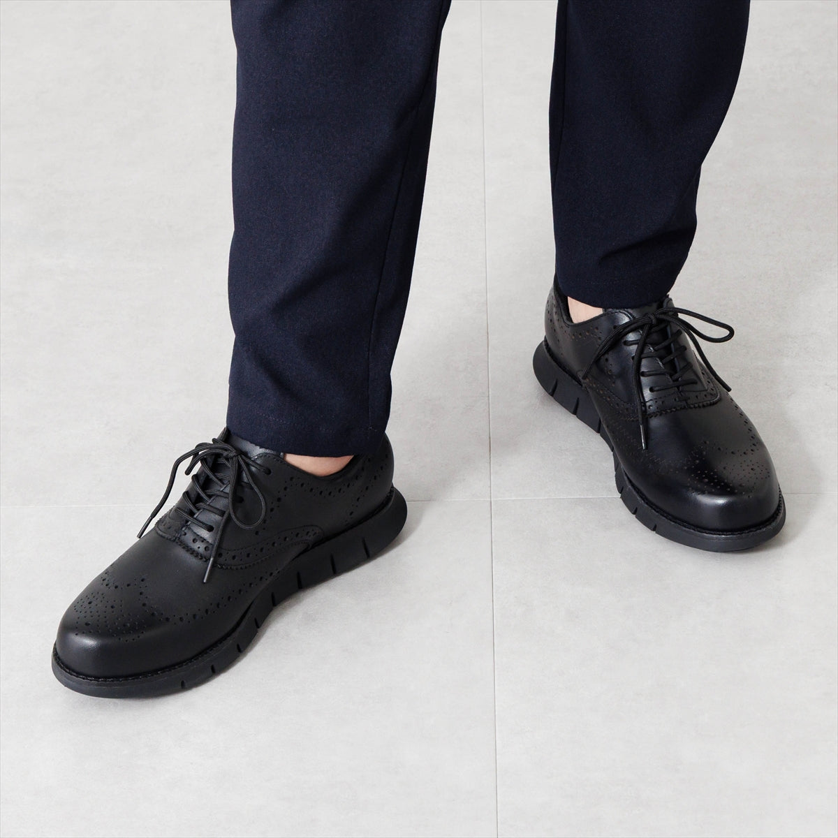 【26AW】【瞬間フィット】メンズハンズフリーウィングチップオックスフォード/607103