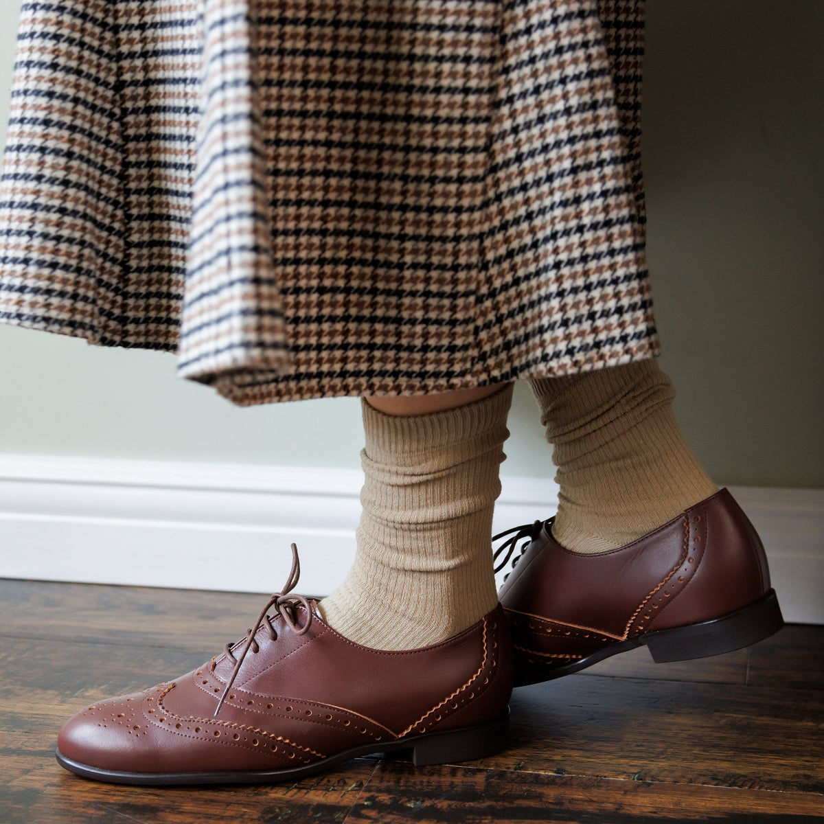 【SALE】【WEB限定デザイン】メダリオンレースアップシューズ/631153