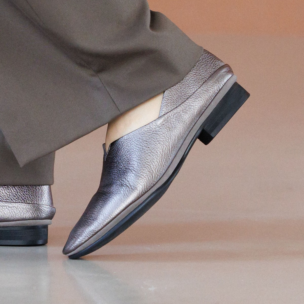 【25AW新色】【快適ウォークパンプス】ソフトフラットシューズ/635305