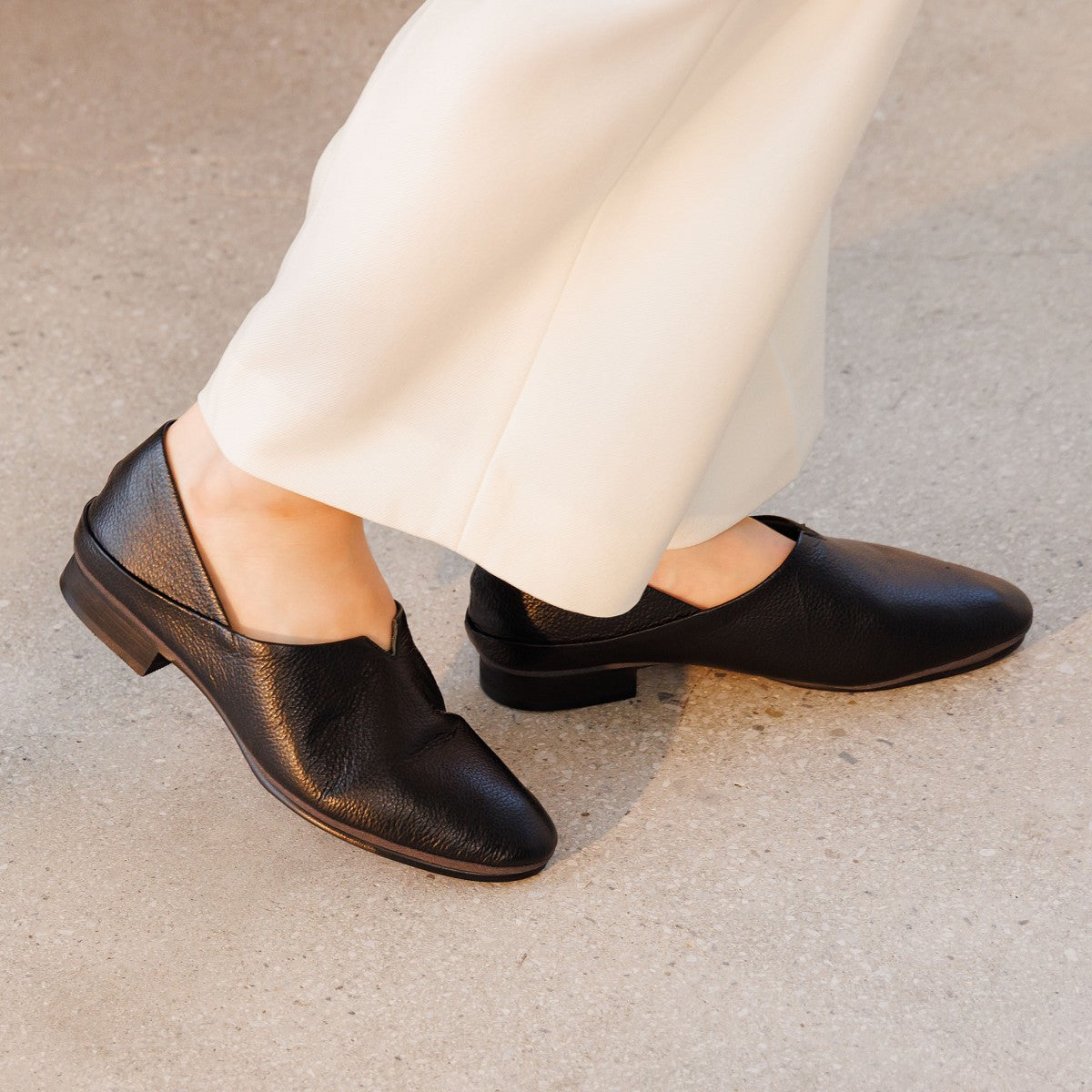 【25AW新色】【快適ウォークパンプス】ソフトフラットシューズ/635305