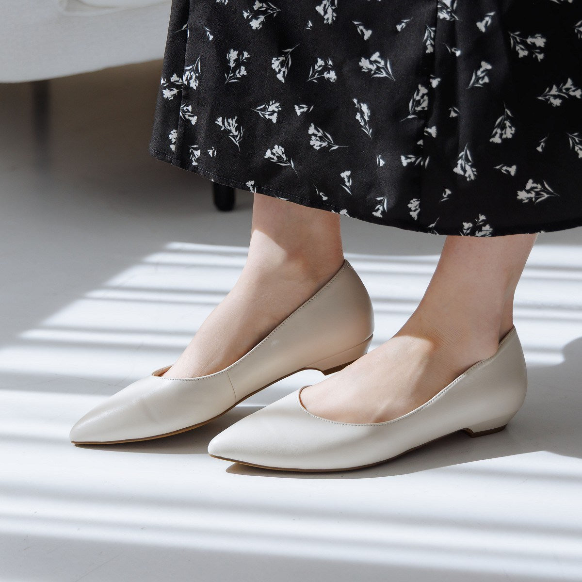 再入荷／WEB限定デザイン】ローヒールパンプス/640001