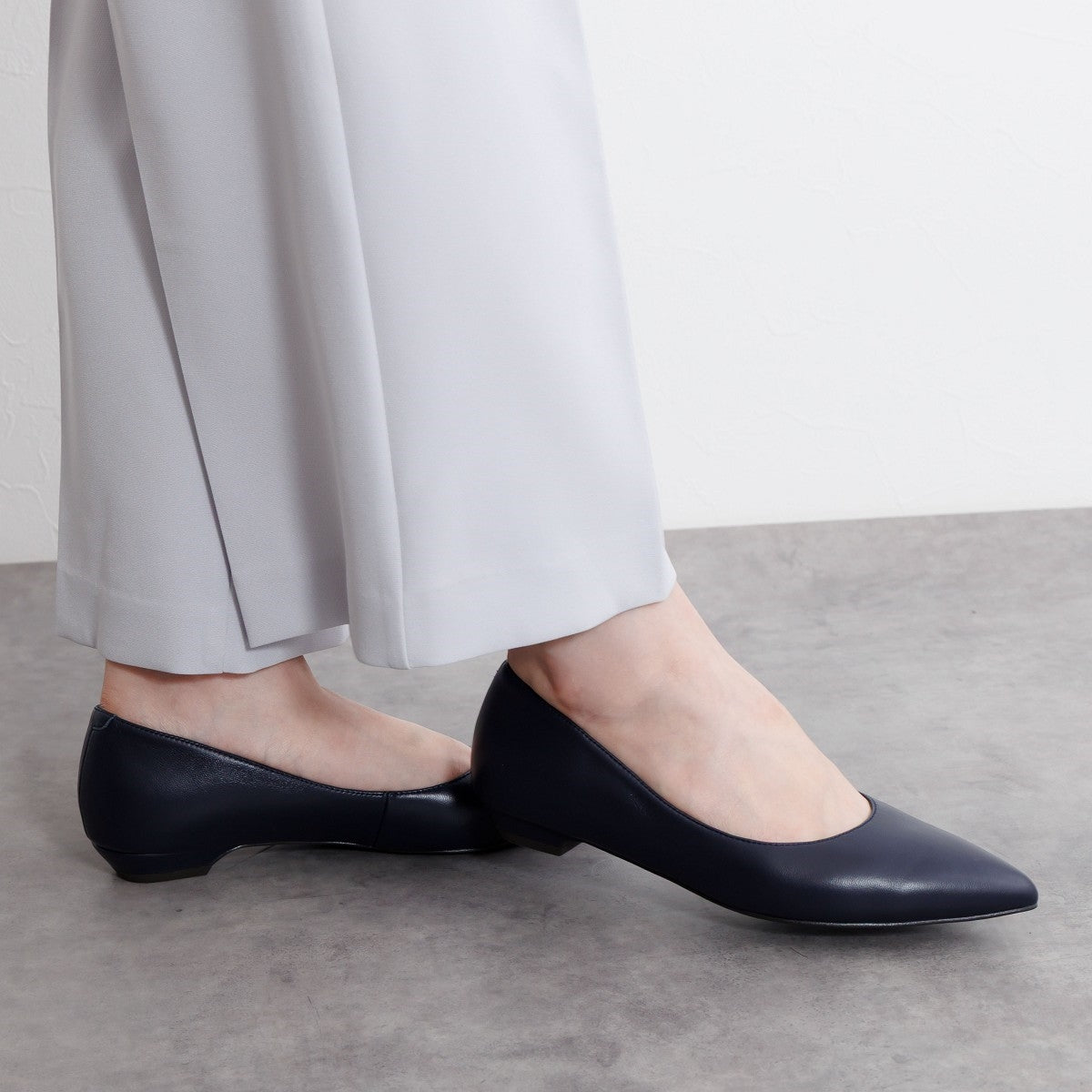 【再入荷/WEB限定デザイン】ローヒールパンプス/640001