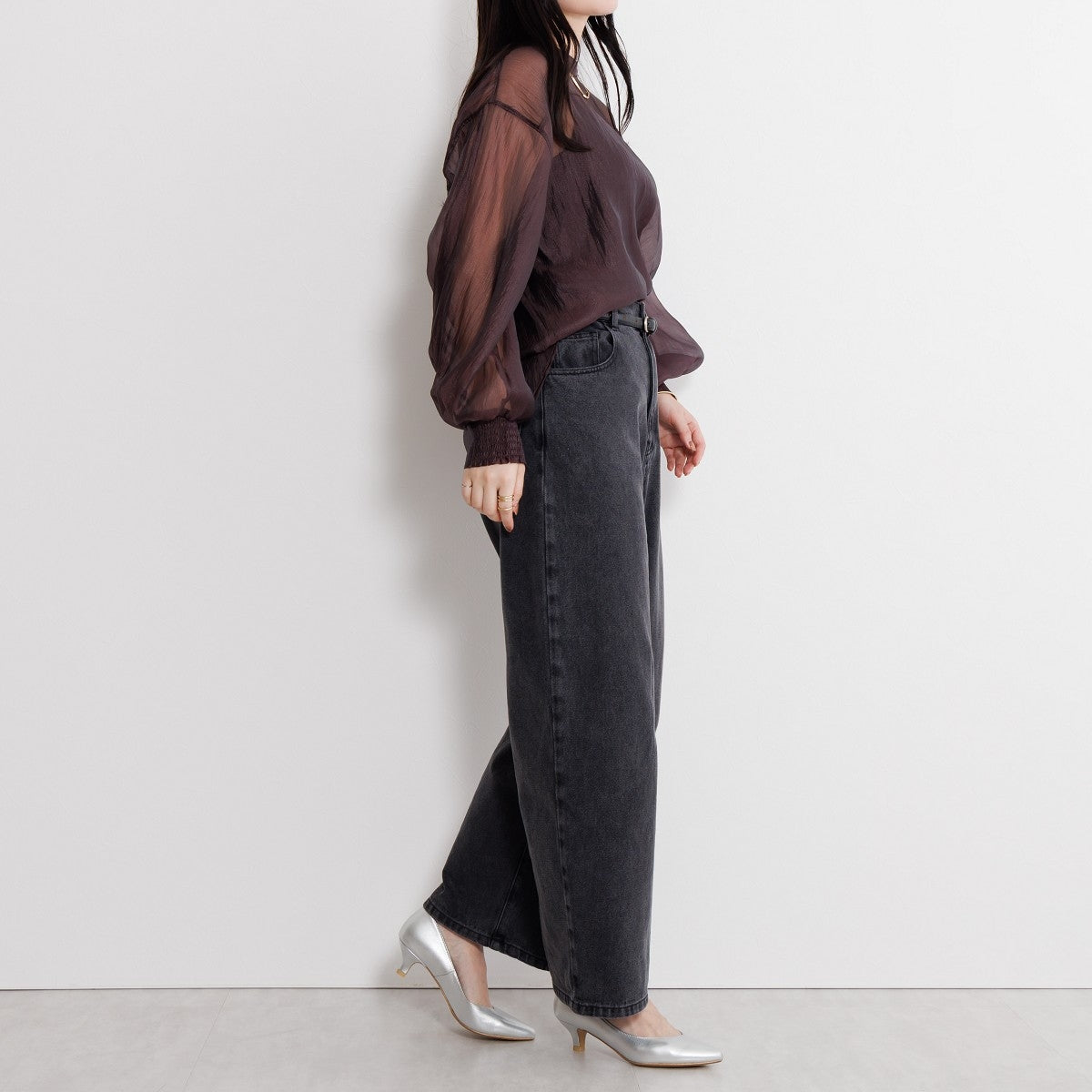 【WEB限定デザイン】アシンメトリーポインテッドトゥパンプス/640002