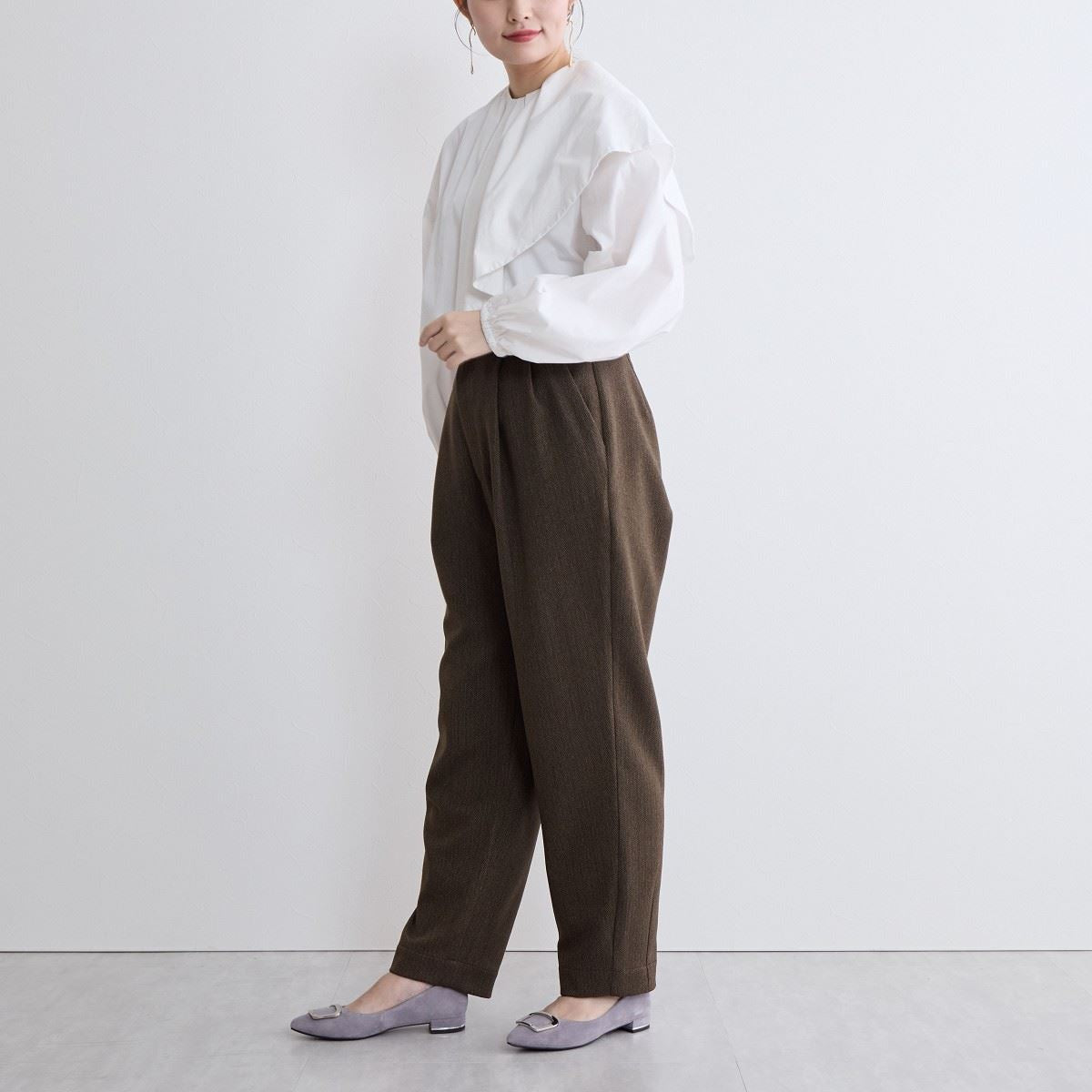 【WEB限定デザイン】バックルデザインローヒールパンプス/640004