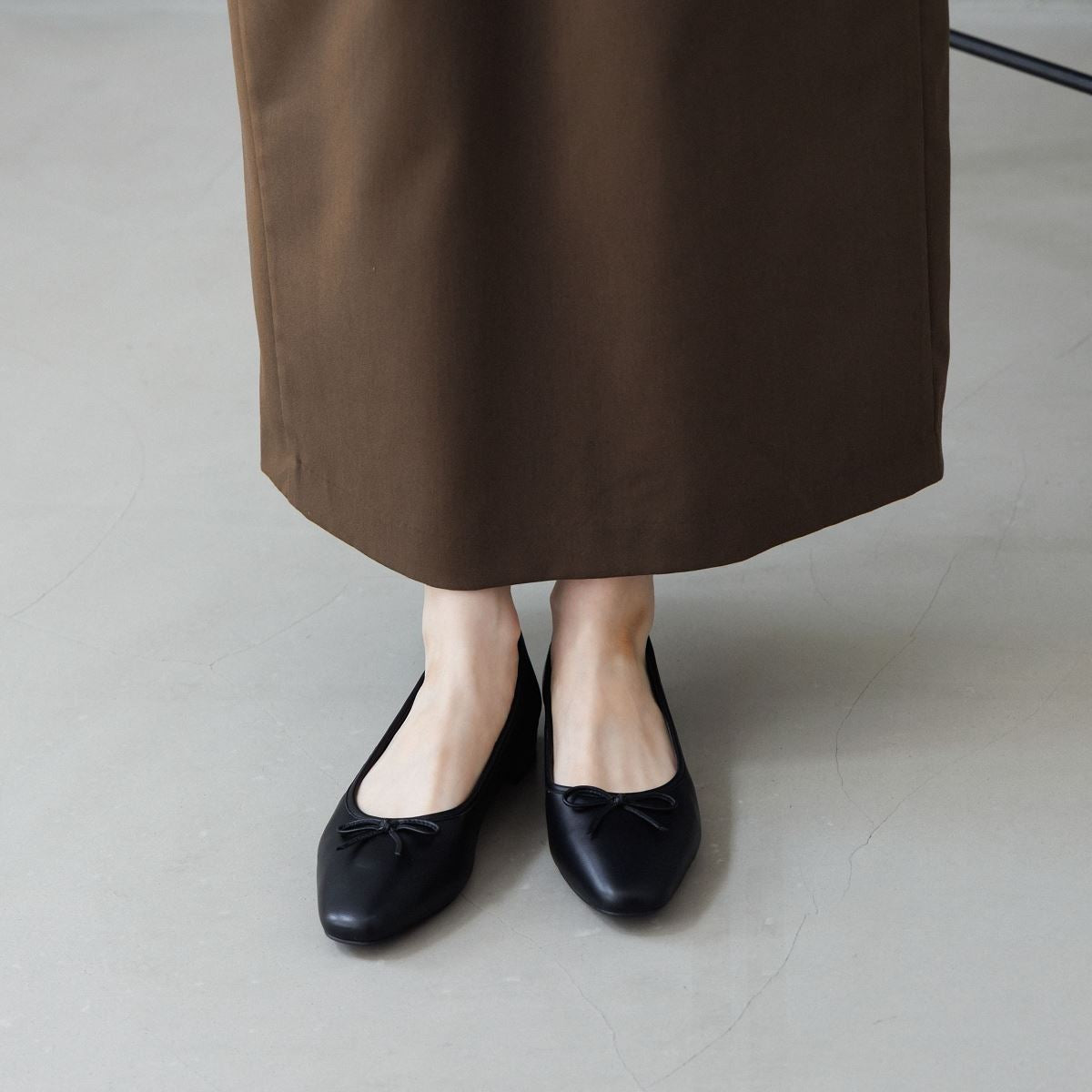 【WEB限定デザイン/25AW新色追加】スクエアトゥバレエシューズ/640008