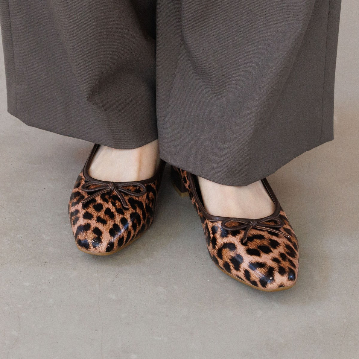 【WEB限定デザイン/25AW新色追加】スクエアトゥバレエシューズ/640008