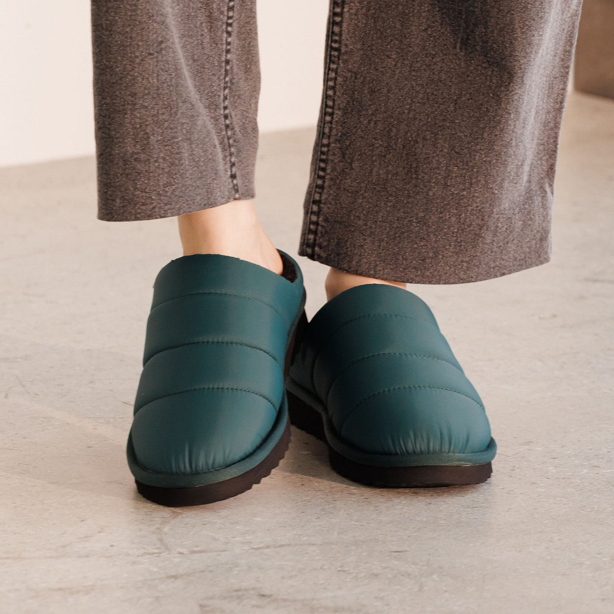 【25AW/WEB限定】キルティングボアクロッグ/640011