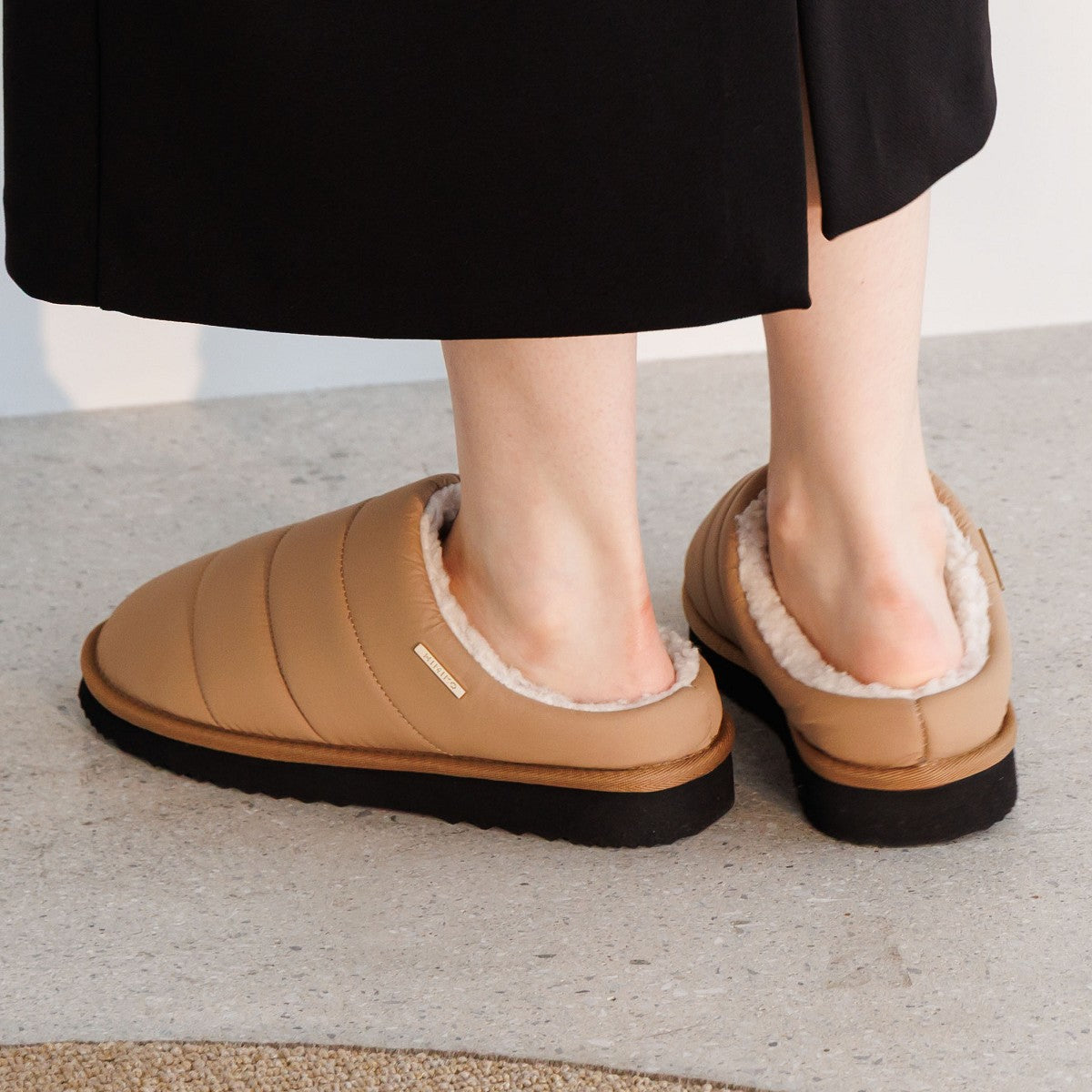 【25AW/WEB限定】キルティングボアクロッグ/640011