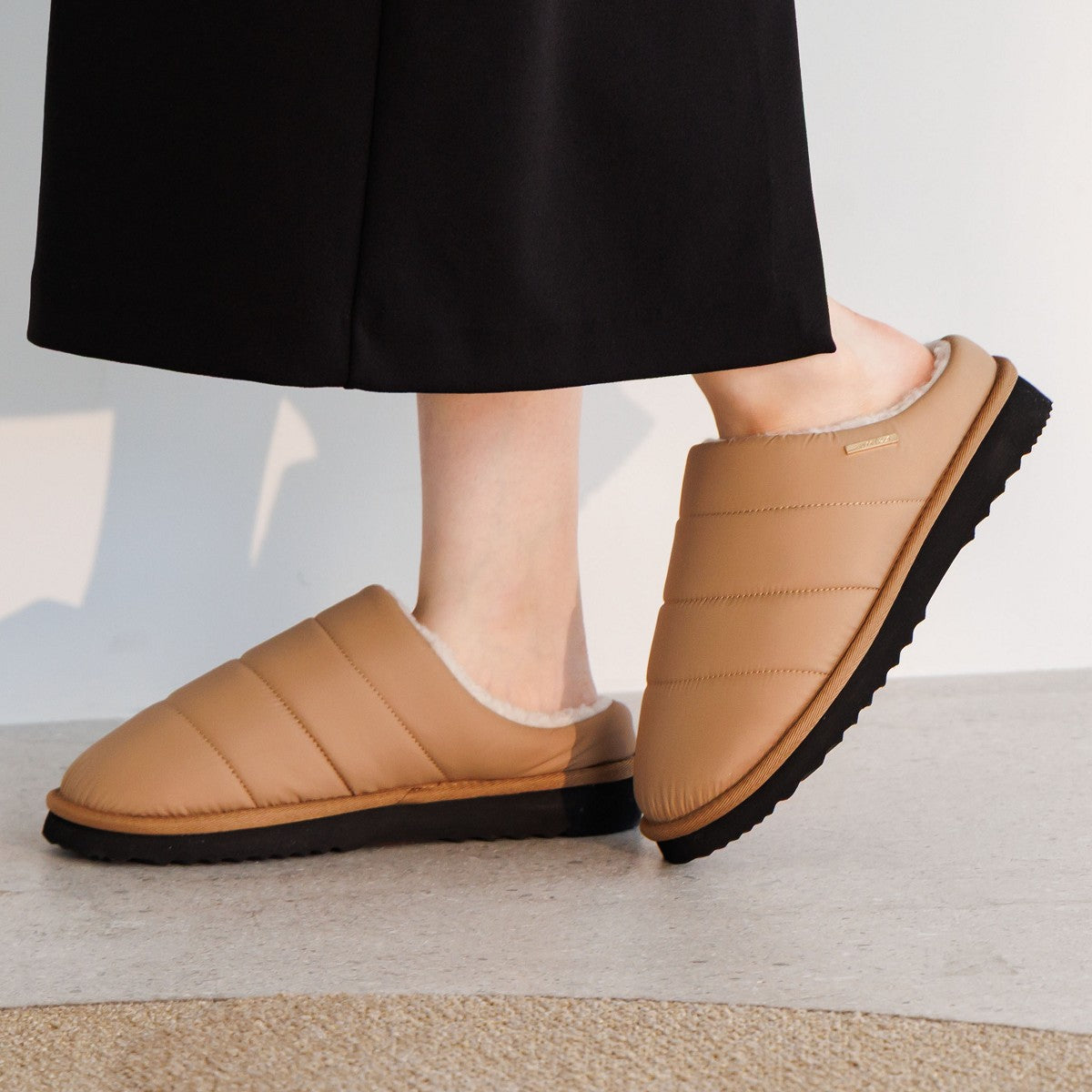 【25AW/WEB限定】キルティングボアクロッグ/640011