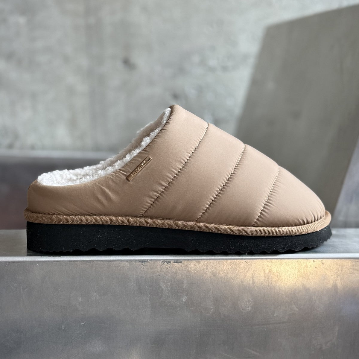 【25AW/WEB限定】キルティングボアクロッグ/640011