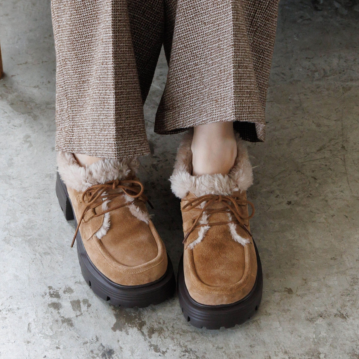 【26AW/WEB限定デザイン】ファーデザインレースアップシューズ/640019