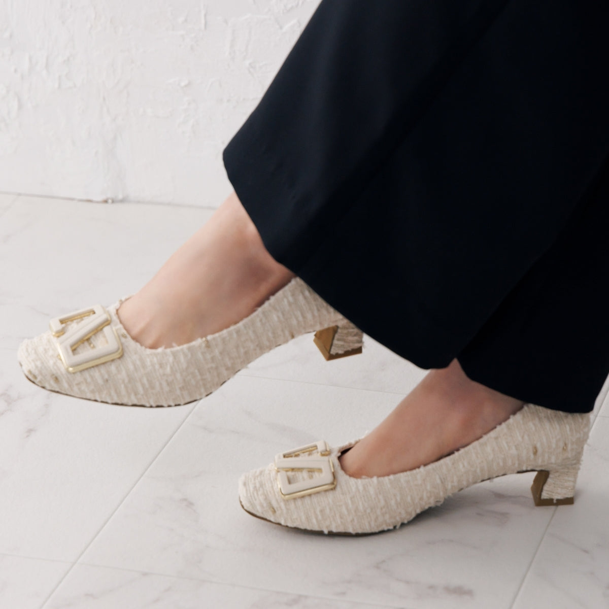 【SALE】オリジナルバックルヒールパンプス/641117