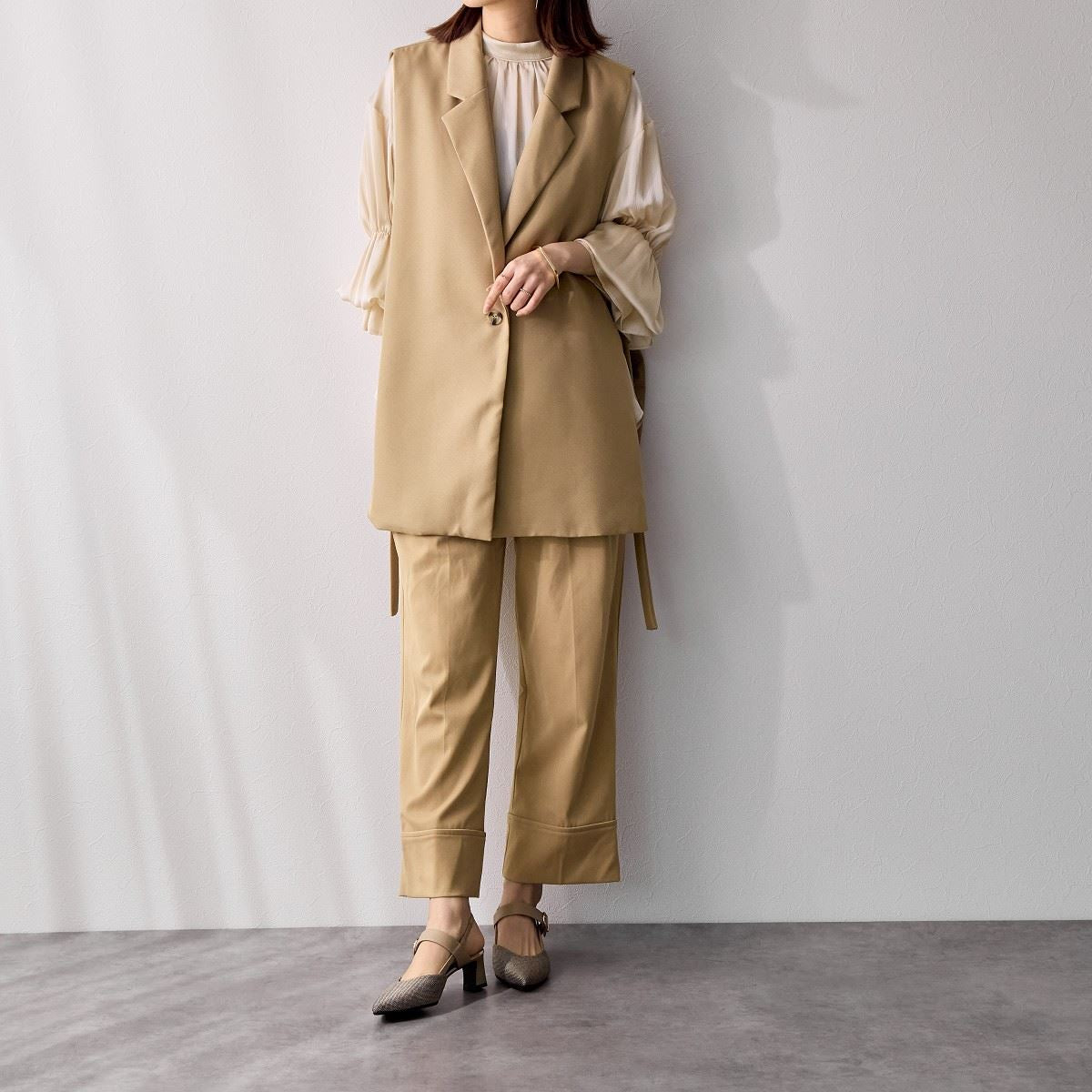 【SALE】ポインテッドトゥバックストラップパンプス/641236