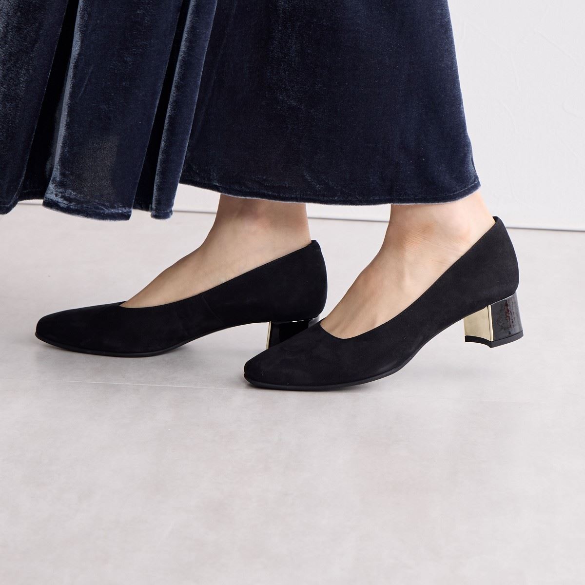 【SALE】スクエアトゥメタルプレートヒールパンプス/641312