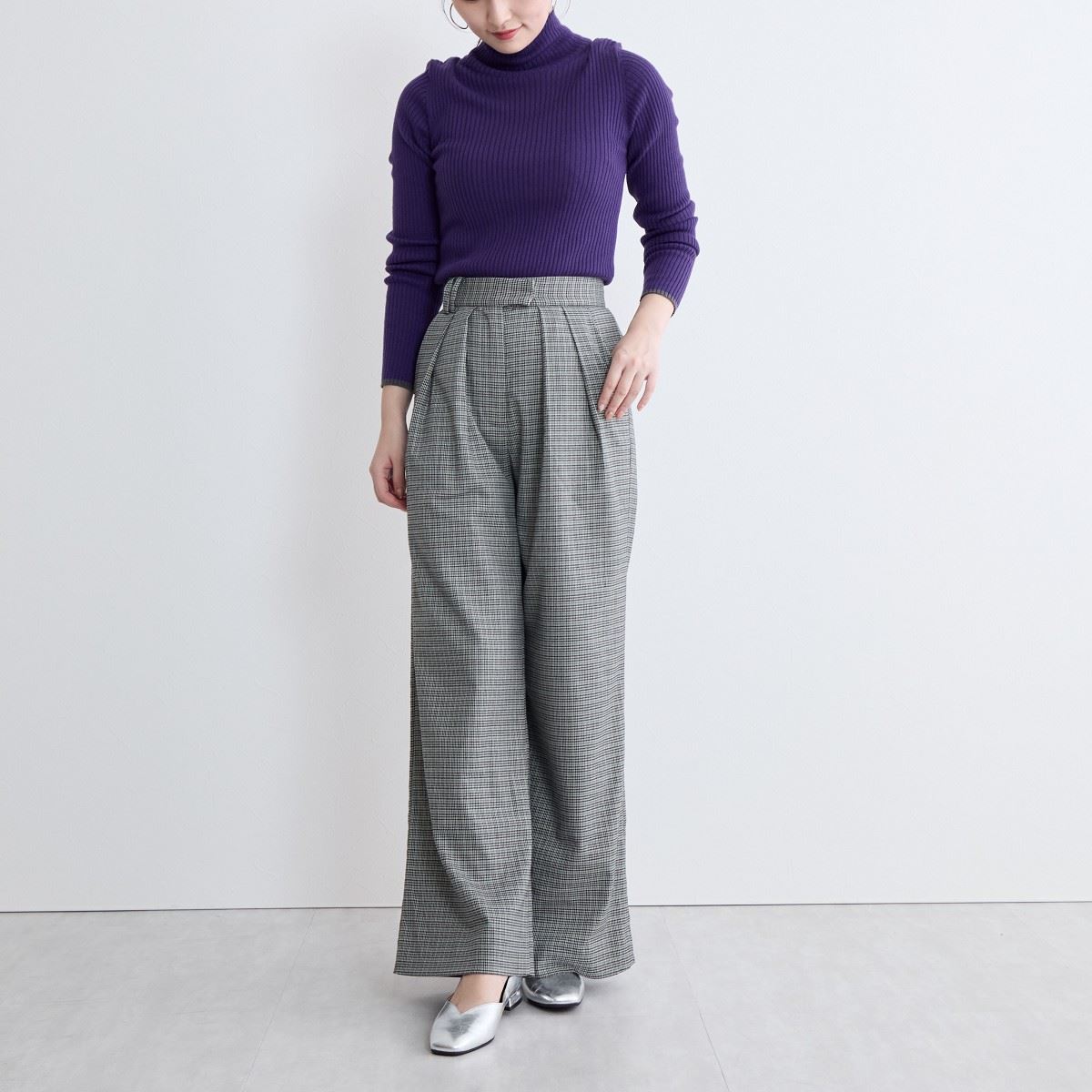 【SALE】Vカットローヒールパンプス/641318