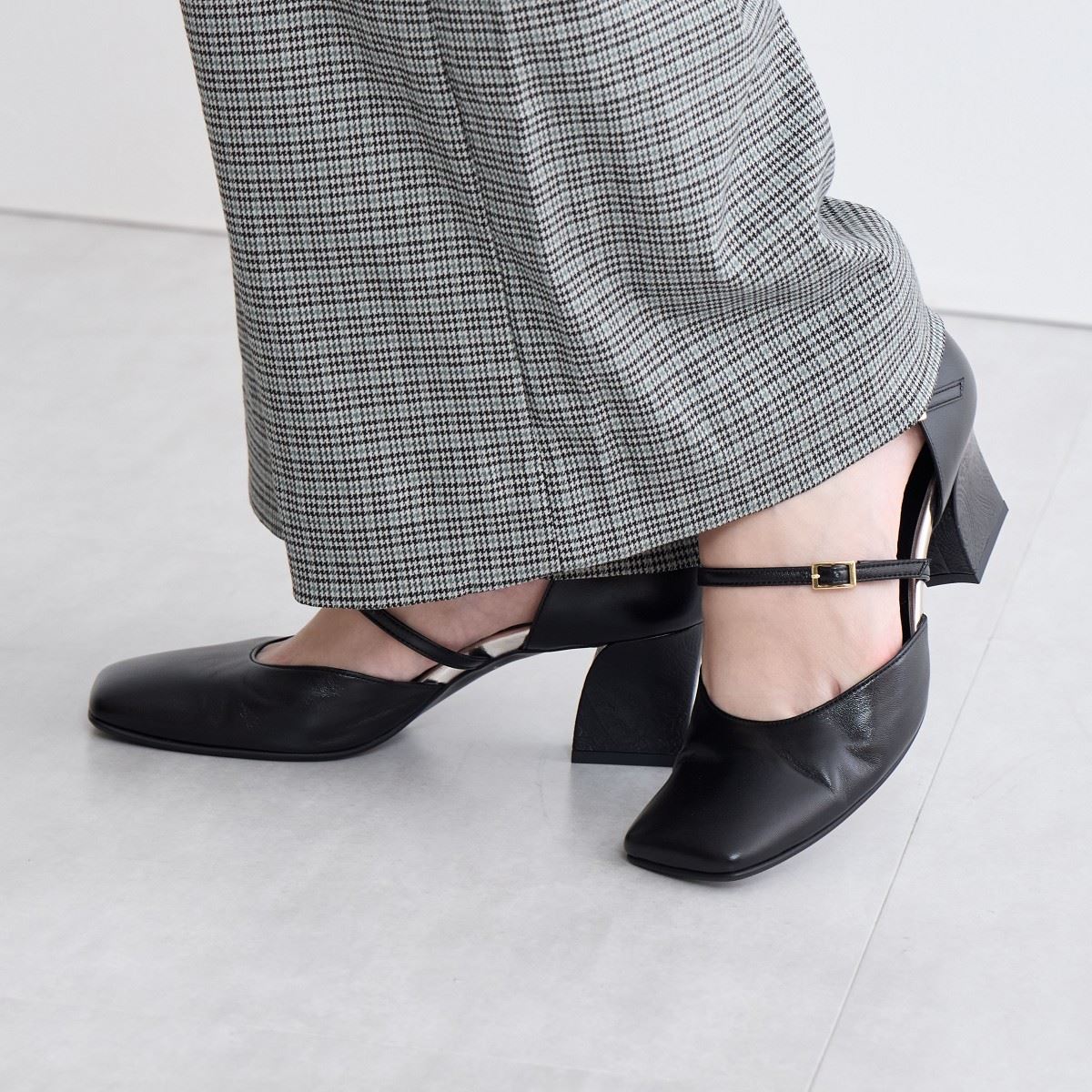 【SALE】ダブルベルトセパレートパンプス/641325