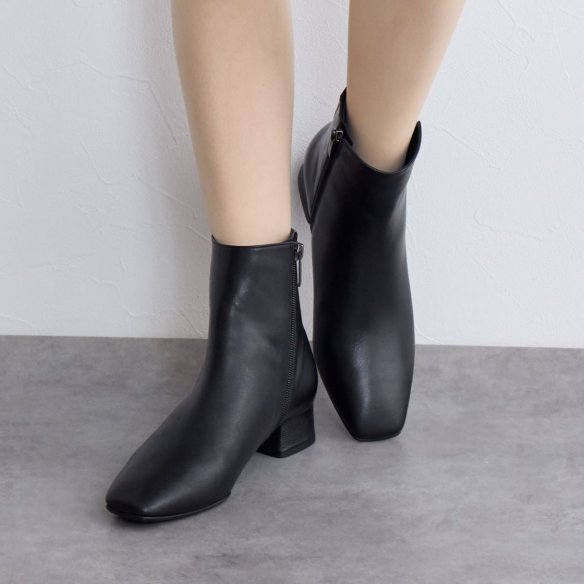 【SALE】サイドVカットショートブーツ/641412