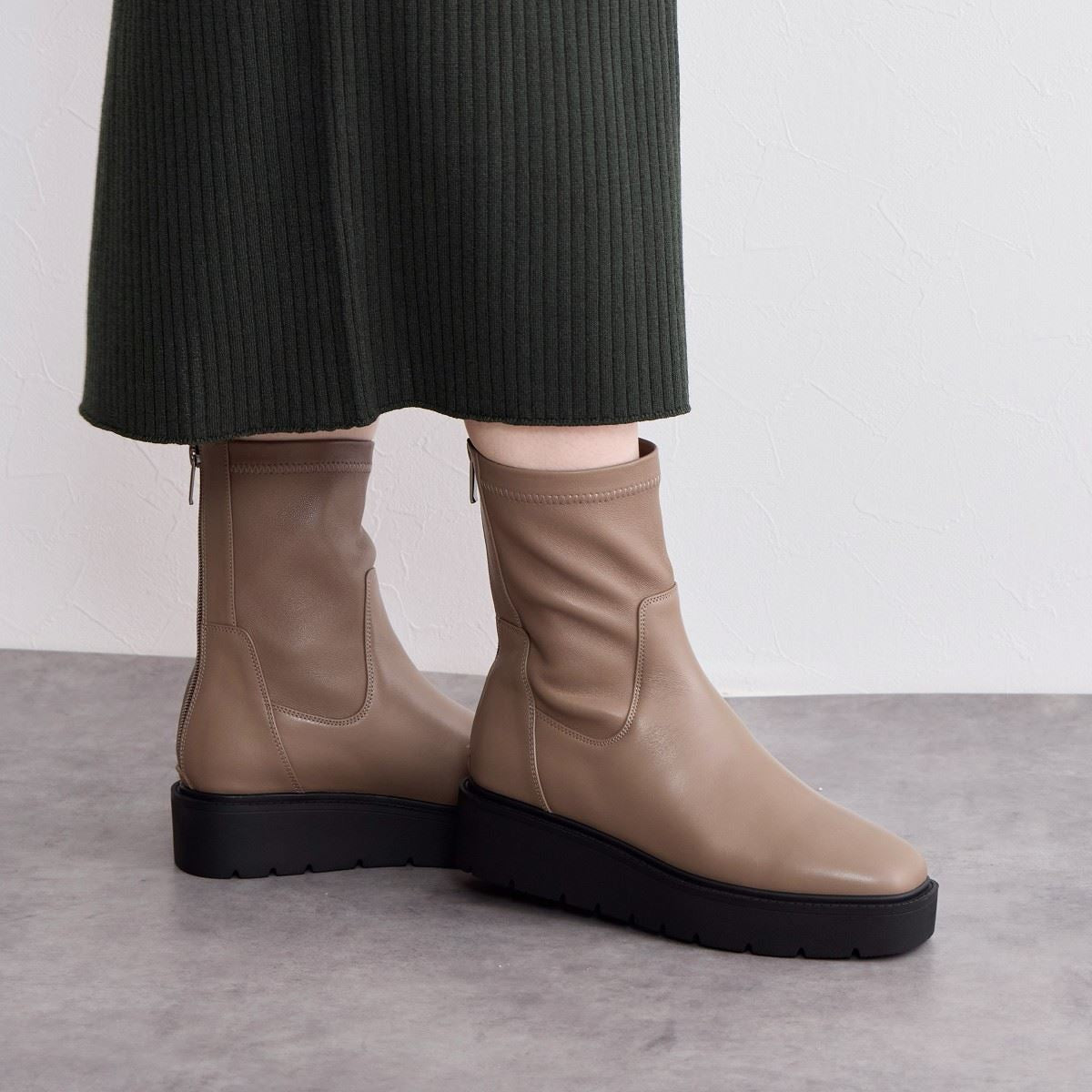 【25AW】プラットフォームストレッチブーツ/651421