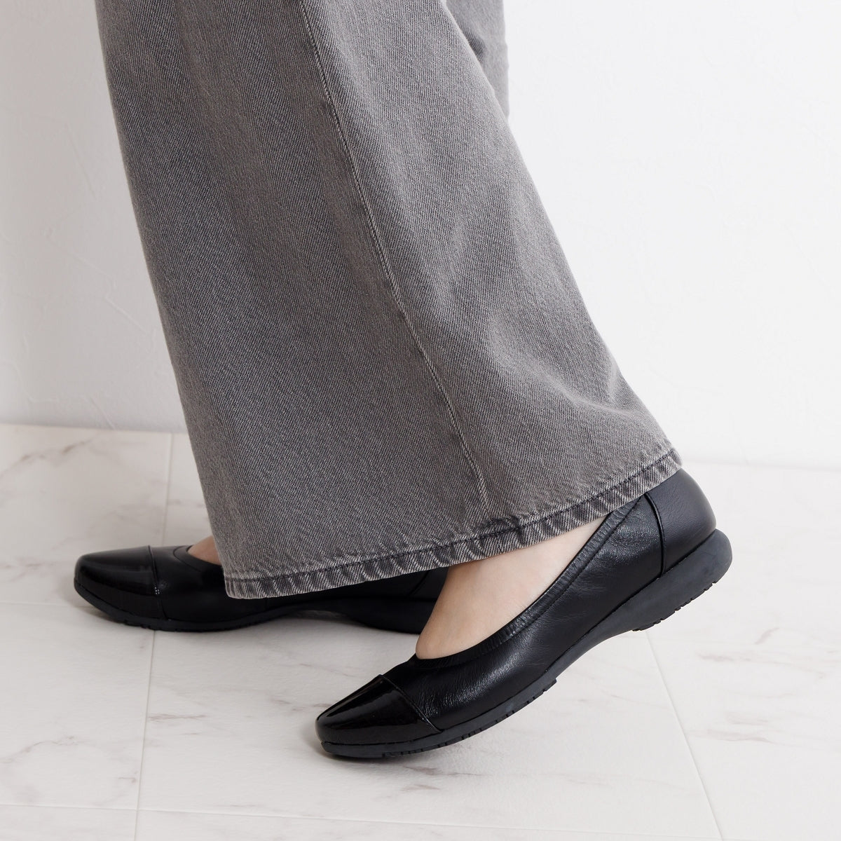 【WEB限定デザイン】プレーンスニーカーパンプス/643150