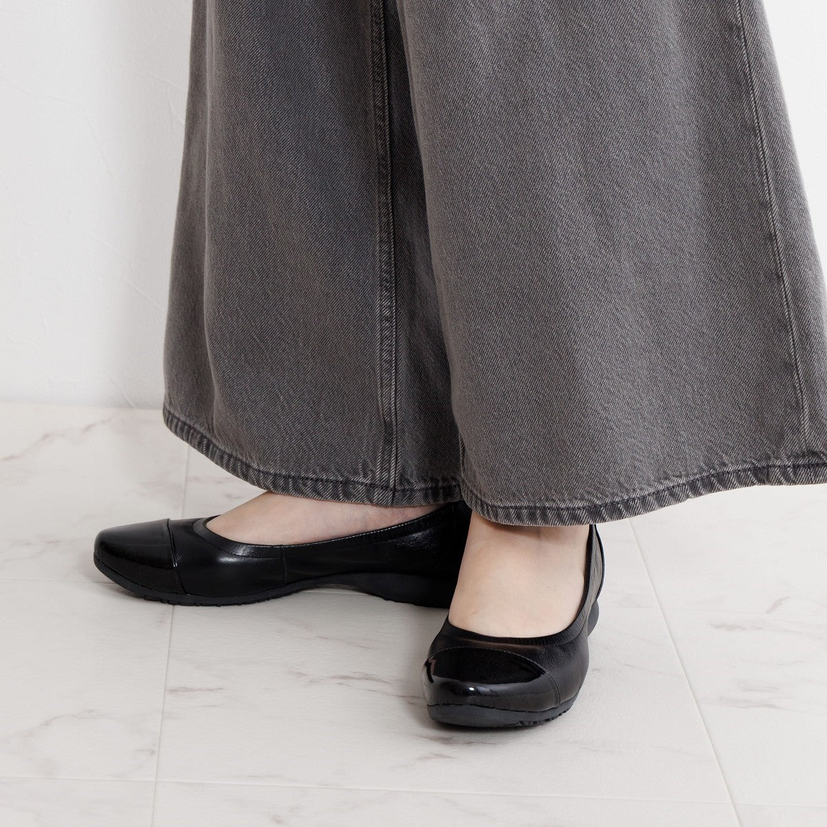 【WEB限定デザイン】プレーンスニーカーパンプス/643150