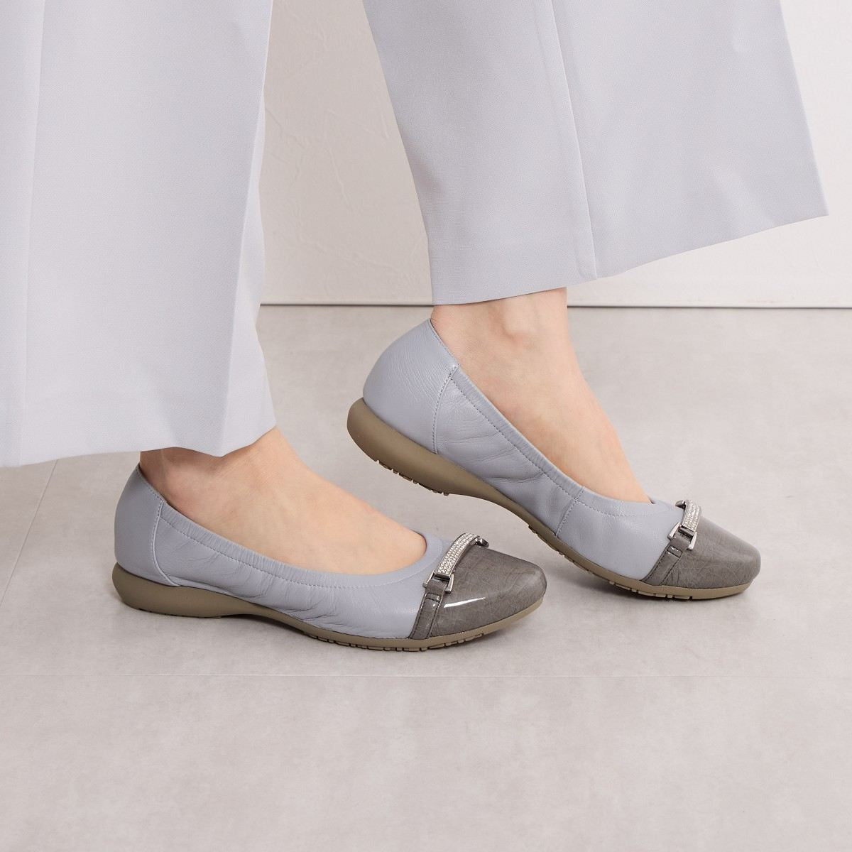 【SALE】ビジュービットスニーカーパンプス/643305