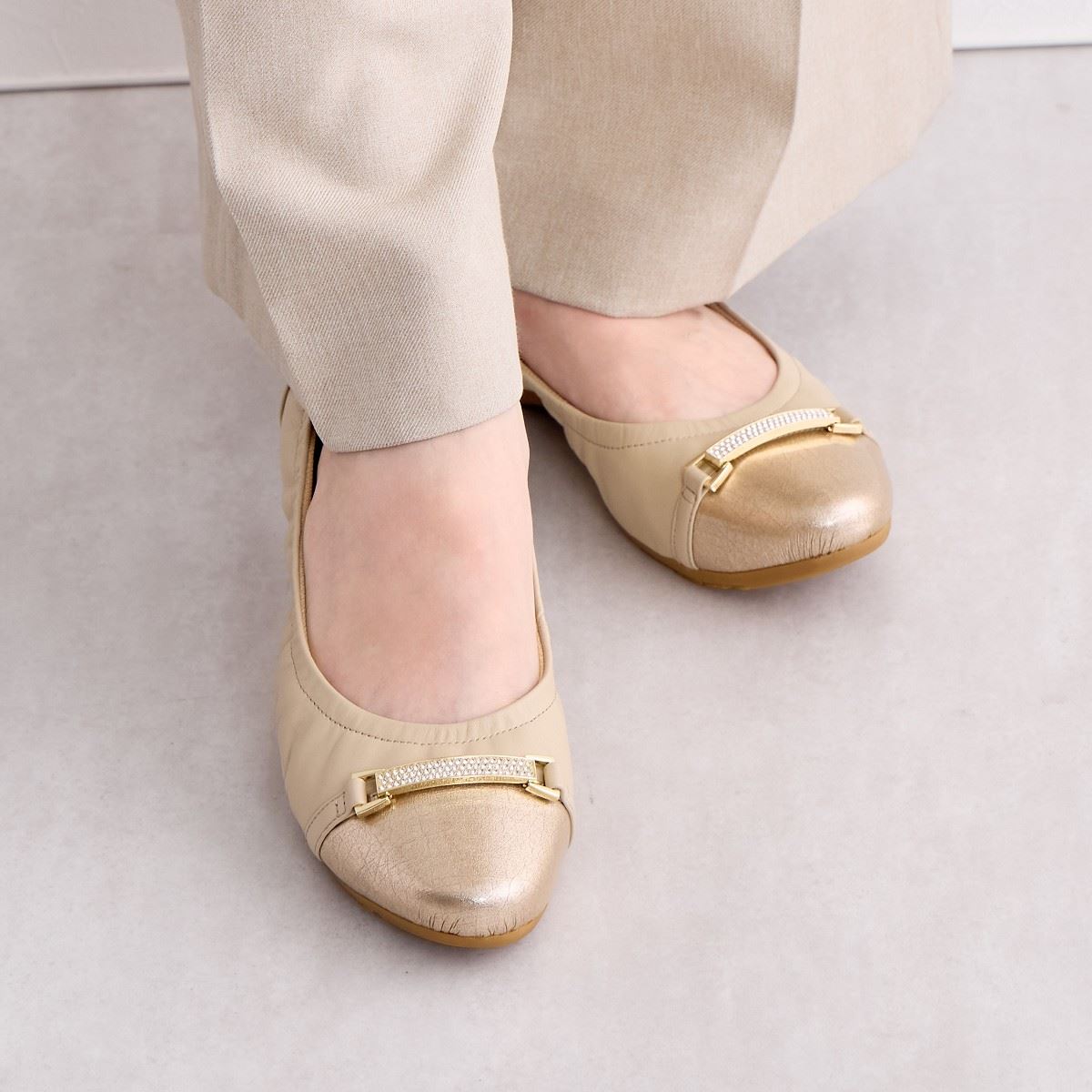【SALE】ビジュービットスニーカーパンプス/643305