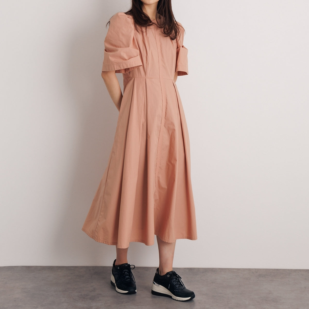 【SALE】美脚ヒールアップスニーカー/647101