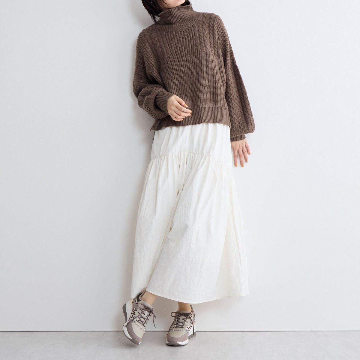 【SALE】美脚ヒールアップスニーカー/647101