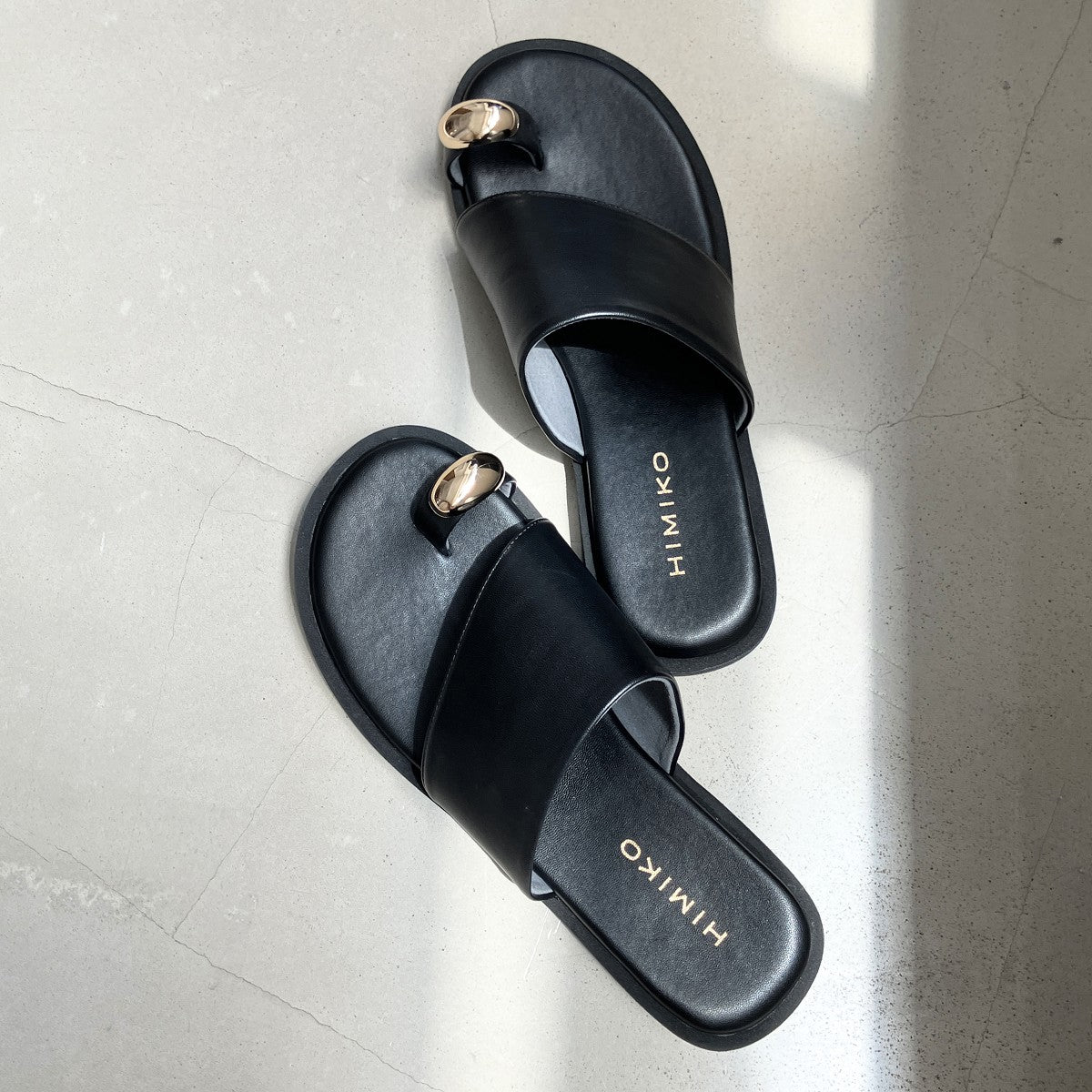 週末限定20%オフ【2026SS/WEB限定デザイン】サムリングトングサンダル/650203