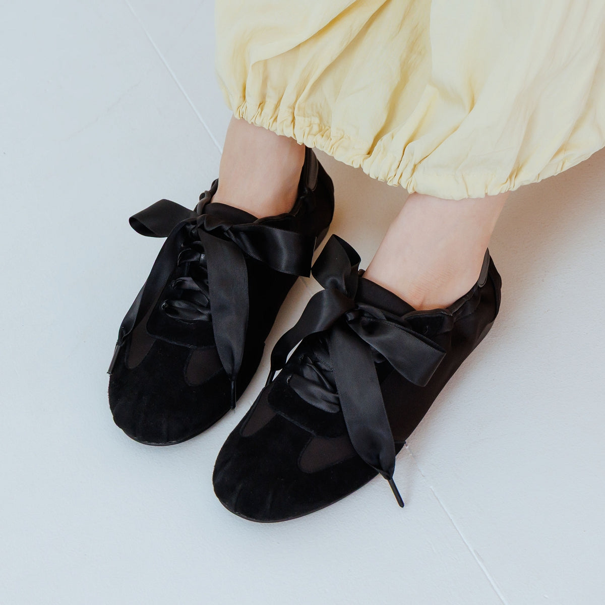 【26SS新色追加/WEB限定デザイン】バレエコアデザインスニーカー/650302