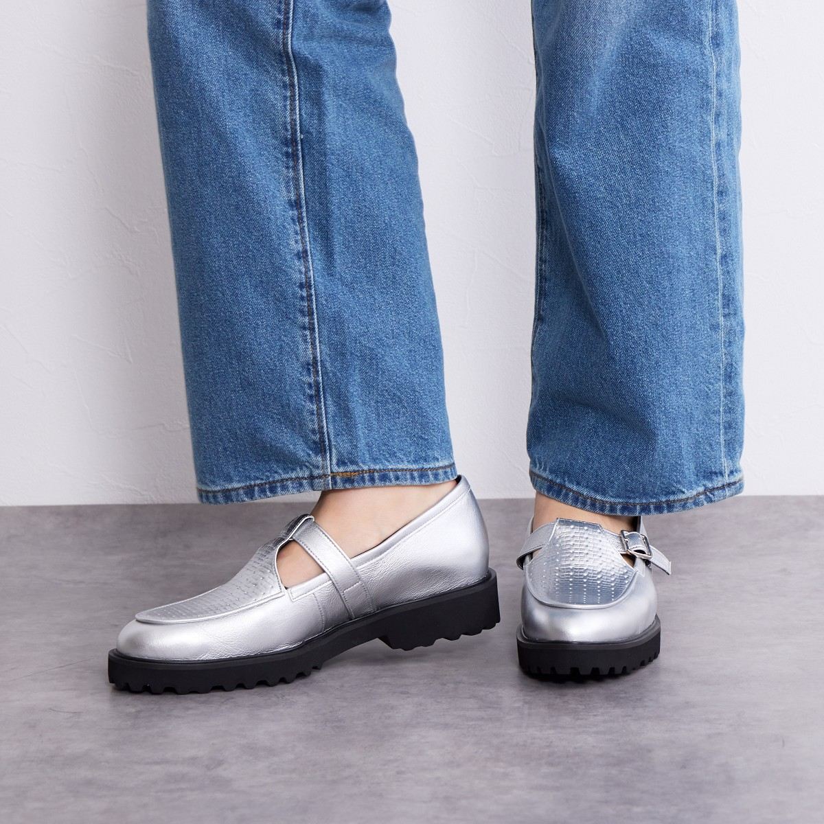 【SALE】Tストラップローファー/651107